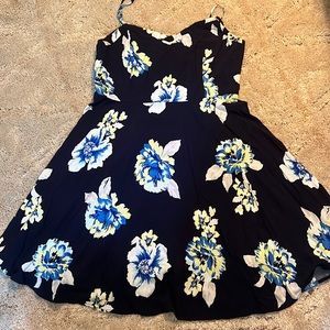 Gorgeous hardly used old navy size large dress empire waist